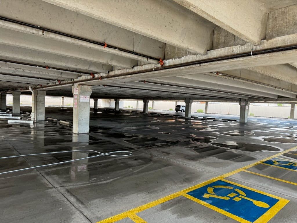 Scottsdale Garage Gets Fresh Look with Clean Surface