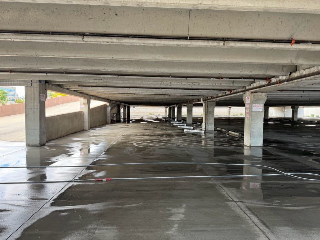 Scottsdale Garage Gets Fresh Look with Clean Surface